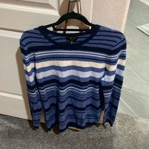 Gorgeous Cashmere sweater